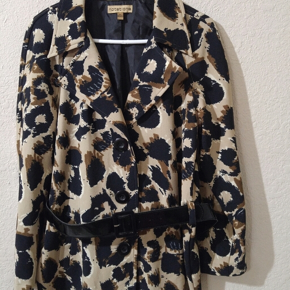 Jacket - Picture 1 of 7